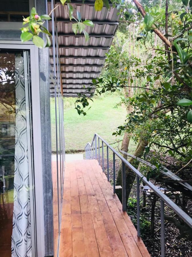 San Isidro  Cabana Treehouse Mountain View מראה חיצוני תמונה