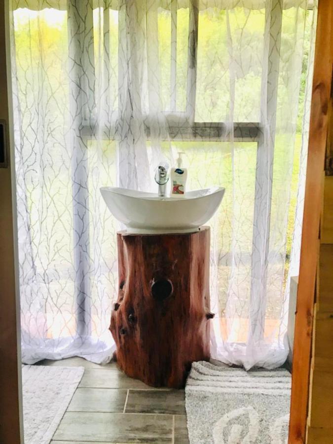 San Isidro  Cabana Treehouse Mountain View מראה חיצוני תמונה
